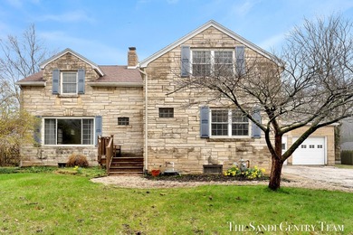 Beach Home For Sale in Grand Haven, Michigan