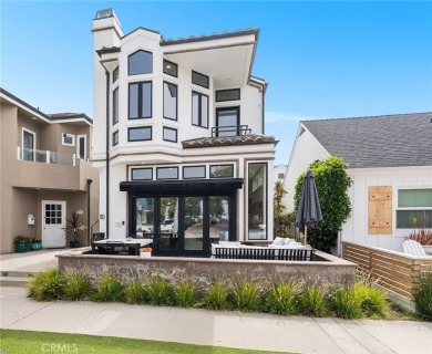 Beach Home For Sale in Newport Beach, California