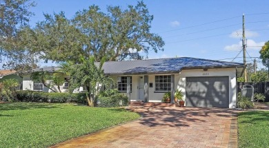 Beach Home For Sale in St. Petersburg, Florida