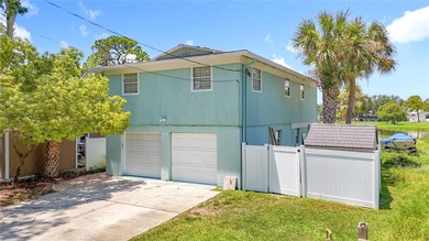 Beach Home For Sale in St. Petersburg, Florida