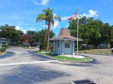 Beach Condo For Sale in Palm Springs, Florida
