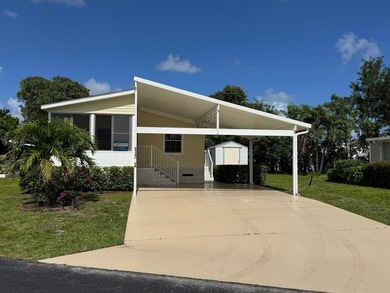 Beach Home For Sale in Boynton Beach, Florida