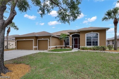 Beach Home For Sale in Fort Myers, Florida