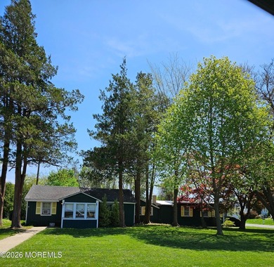 Beach Home For Sale in Wall, New Jersey
