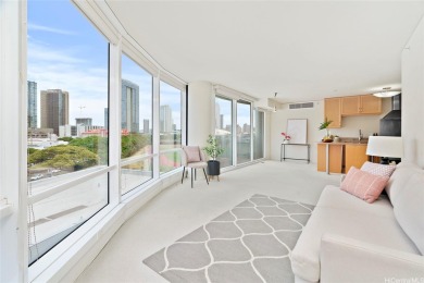 Beach Condo For Sale in Bedford, 