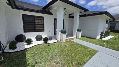 Beach Home For Sale in Royal Palm Beach, Florida