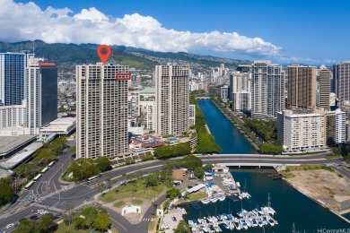 Beach Condo For Sale in Honolulu, Hawaii