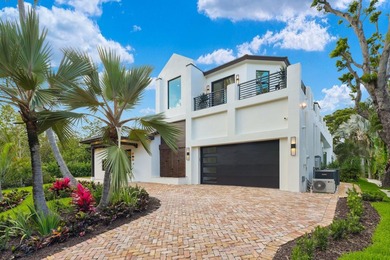 Beach Home For Sale in Ocean Ridge, Florida