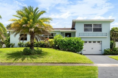 Beach Home For Sale in Lake Worth, Florida