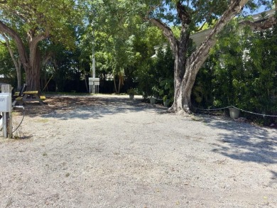 Beach Lot For Sale in Key Largo, Florida