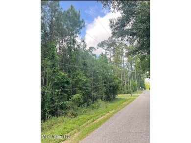 Beach Lot For Sale in Gulfport, Mississippi