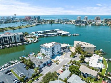 Beach Condo For Sale in Clearwater, Florida