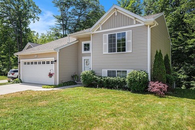 Beach Home Sale Pending in South Haven, Michigan