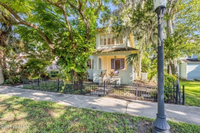 Beach Home Sale Pending in Daytona Beach, Florida