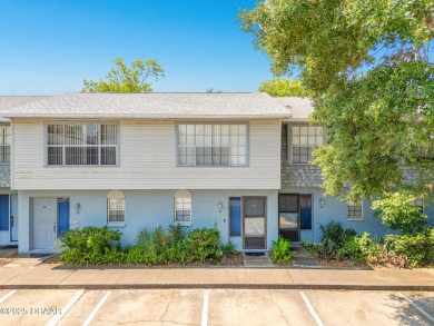 Beach Condo For Sale in Daytona Beach, Florida