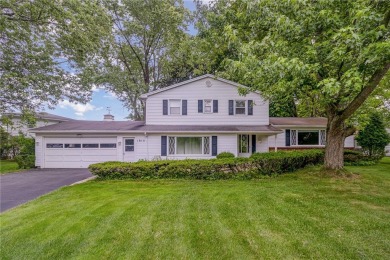 Beach Home Sale Pending in Webster, New York