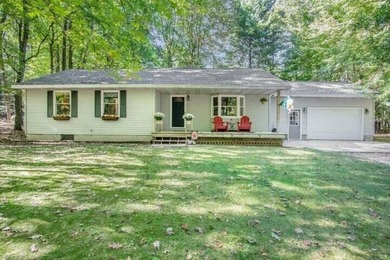 Beach Home For Sale in Pentwater, Michigan