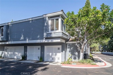 Beach Condo For Sale in Newport Beach, California