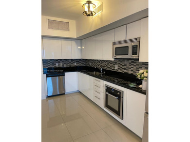 Beach Condo For Sale in Miami, Florida