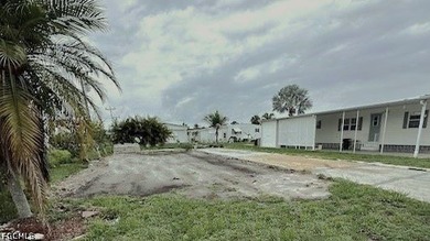 Beach Lot For Sale in North Fort Myers, Florida