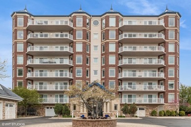 Beach Condo For Sale in Saint Joseph, Michigan