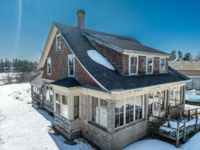 Beach Home For Sale in Harrington, Maine