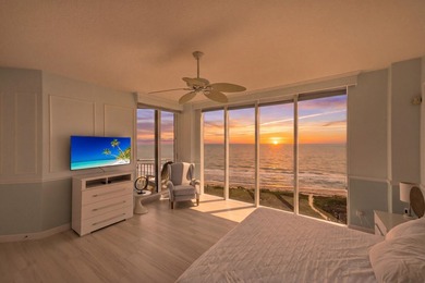 Beach Condo For Sale in Hutchinson Island, Florida