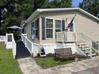 Beach Home For Sale in Murrells Inlet, South Carolina