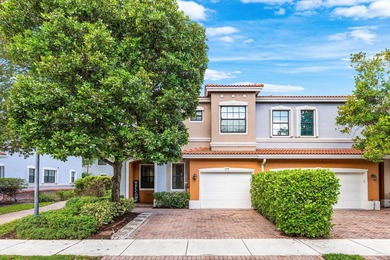 Beach Townhome/Townhouse For Sale in Delray Beach, Florida