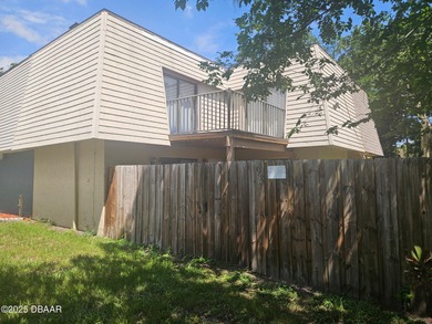 Beach Townhome/Townhouse For Sale in Port Orange, Florida