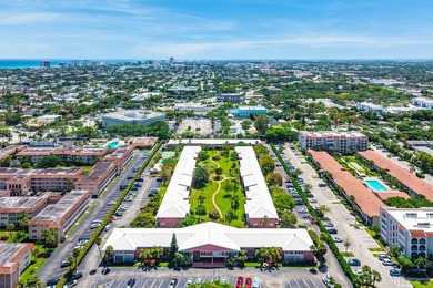 Beach Condo For Sale in Boca Raton, Florida