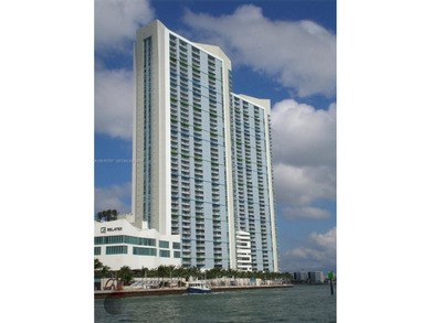 Beach Condo For Sale in Miami, Florida