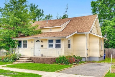 Beach Home For Sale in Keansburg, New Jersey