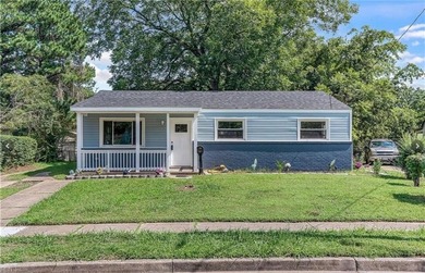 Beach Home For Sale in Norfolk, Virginia