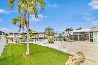 Beach Lot Sale Pending in St. James City, Florida