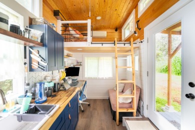 Beach Home For Sale in Pahoa, Hawaii