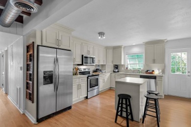 Beach Home For Sale in Upper Matecumbe Key, Florida