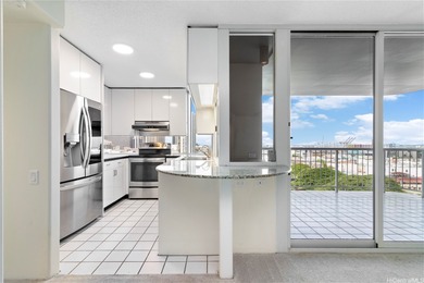 Beach Condo For Sale in Honolulu, Hawaii