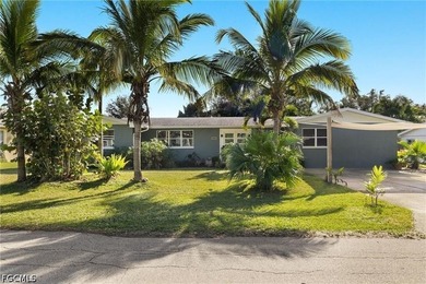 Beach Home For Sale in Fort Myers, Florida