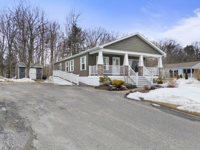 Beach Home For Sale in Scarborough, Maine