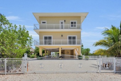 Beach Home For Sale in Key Largo, Florida