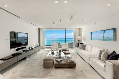 Beach Condo For Sale in Bal Harbour, Florida