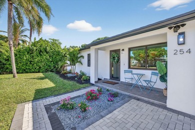 Beach Home For Sale in Delray Beach, Florida