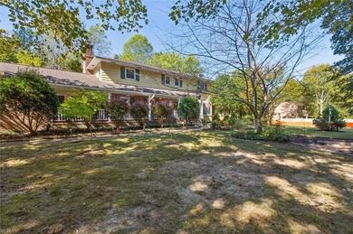 Beach Home For Sale in Williamsburg, Virginia