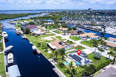 Beach Home For Sale in Fort Myers, Florida