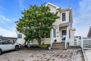 Beach Home For Sale in Beach Haven West, New Jersey