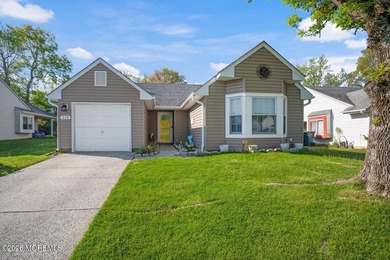 Beach Home For Sale in Little Egg Harbor, New Jersey