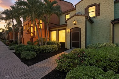 Beach Townhome/Townhouse For Sale in Fort Myers, Florida