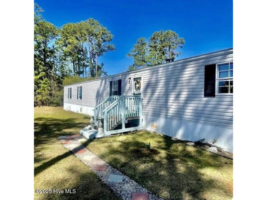 Beach Home Active Under Contract in Swansboro, North Carolina
