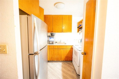 Beach Condo For Sale in Honolulu, Hawaii